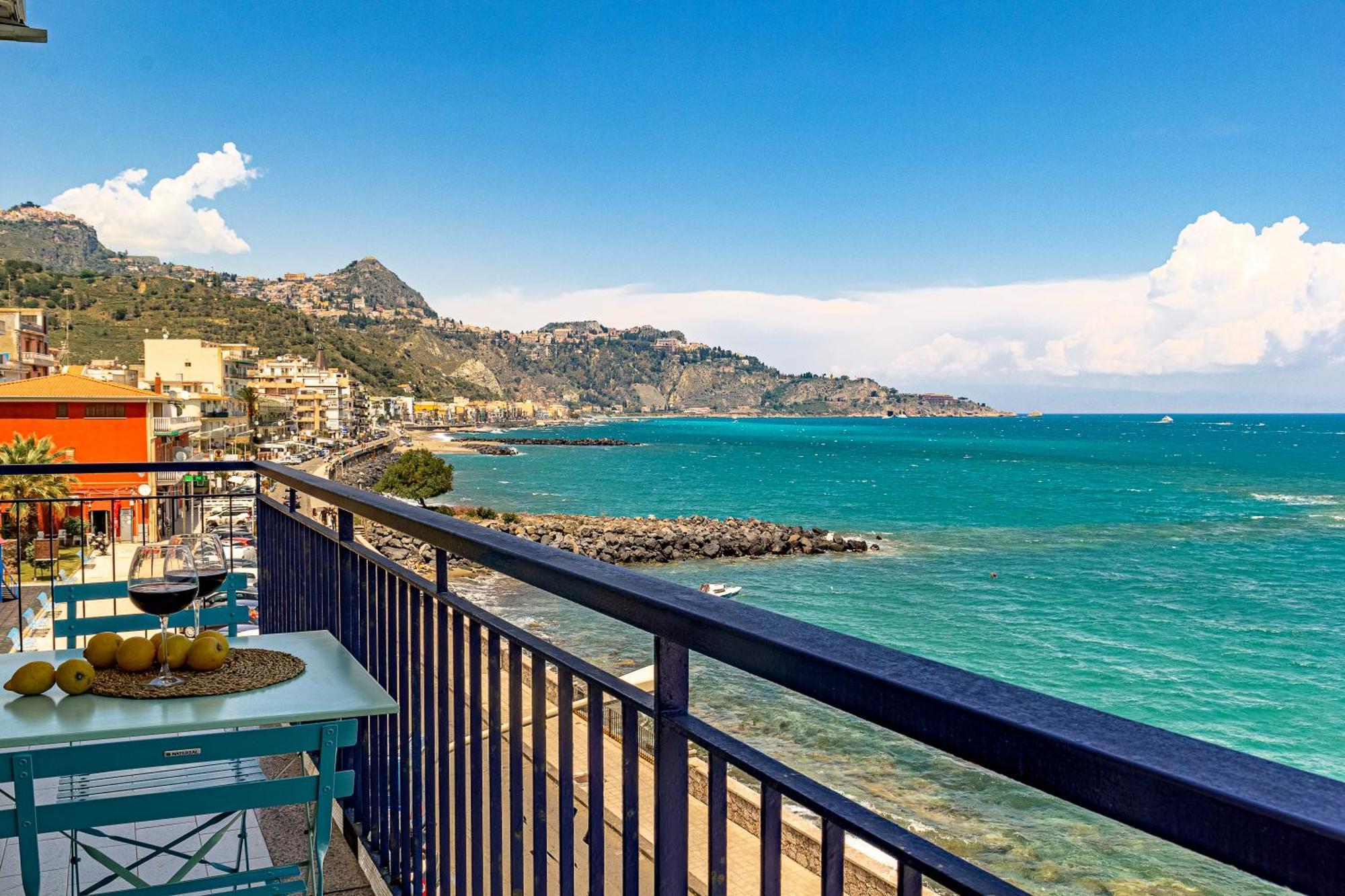 Mari Sea Home Giardini-Naxos Zewnętrze zdjęcie